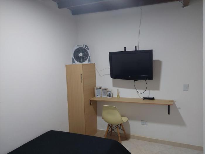 Single studio apartment 4