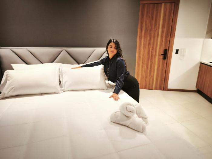 Harmony Coliving Ecuador Pool Carolina Park Quito