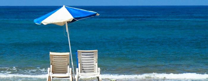 Grand studio avec Véranda à 250m de la plage