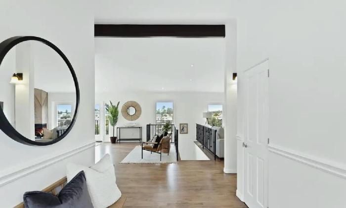 Midcentury 4 Bedroom Home with Ocean Proximity