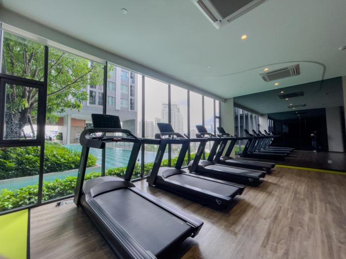 600 m to BTS l City View l Rooftop Pool