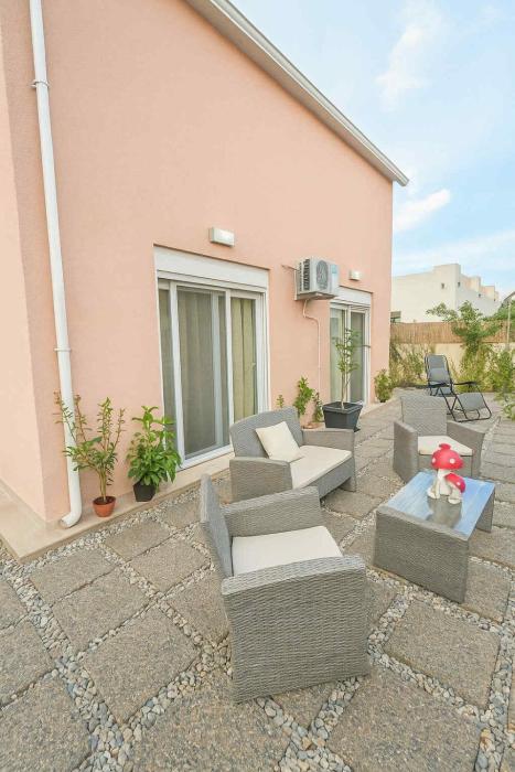 The 50 50 Deluxe Apartments