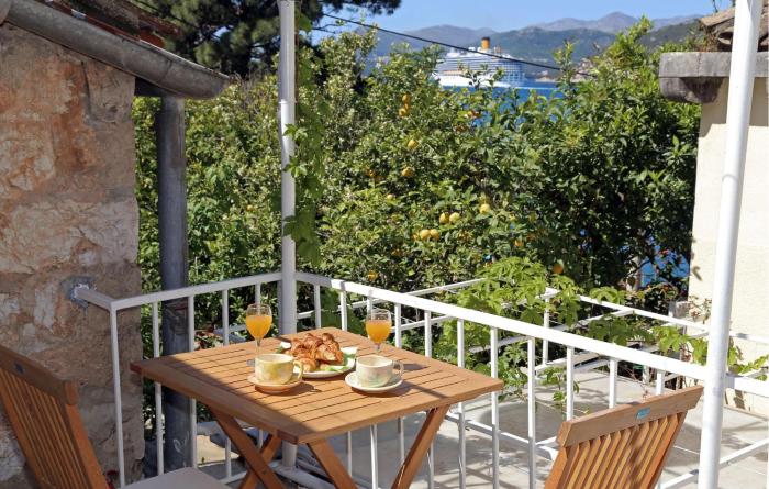 Stunning Apartment In Dubrovnik With Wifi