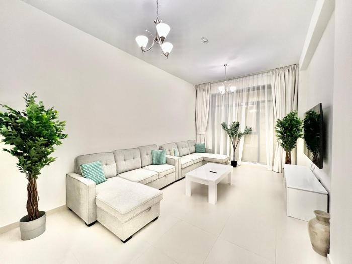 Not far from metro Spacious