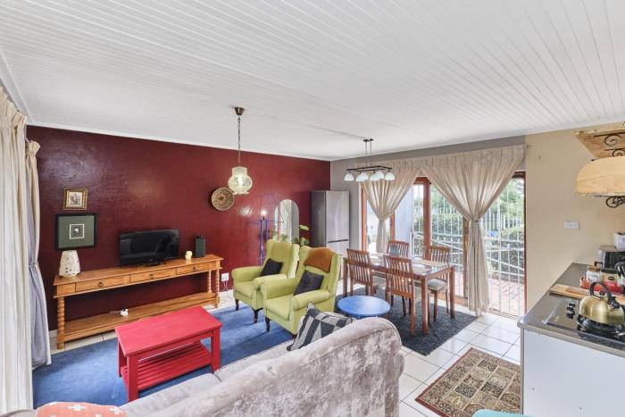 The Cozy 2 bedroom Apartment