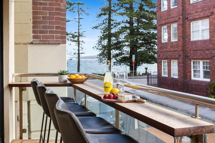 Manly Muse with Water View and Lock Up Garage