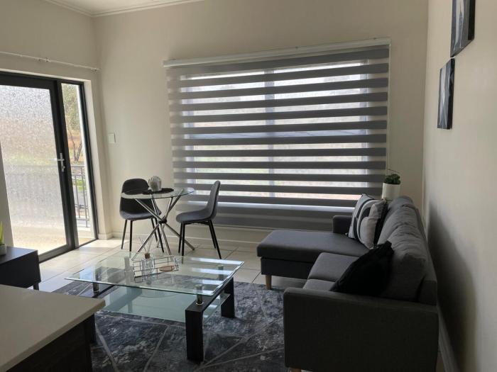 Cozy Oakdene Retreat Perfect for Couples