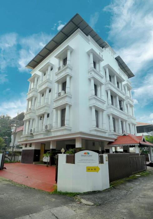 Orient Glory Serene Retreat - Near Lulu & Metro