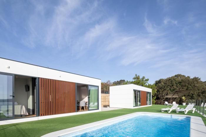 Bungalow 1 con piscina en la playa