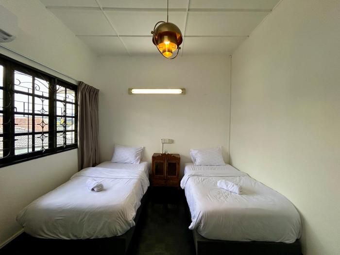 Cozy Twin Bedroom Homestay in Shared Bungalow SS2 PJ
