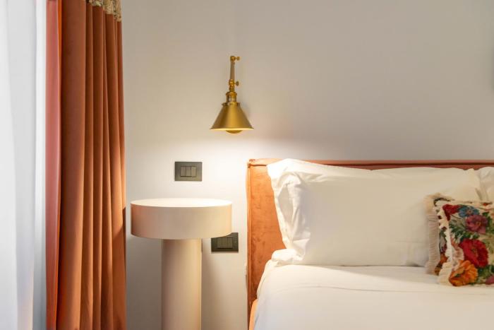 V-Collection Solferino