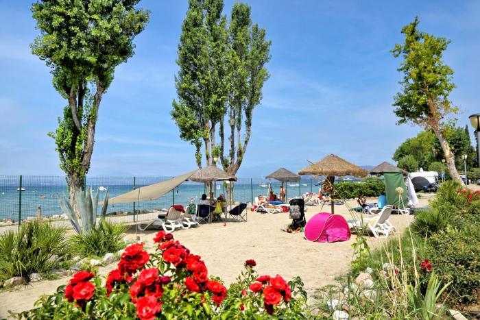 Feriendorf Cisano San Vito Mobilehome Turchese für 7 Personen