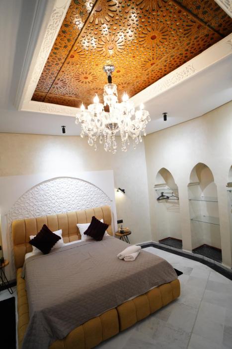 Le 146 - Art of Living