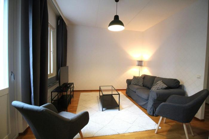 Central and Spacious Apartment for 4 with Sauna
