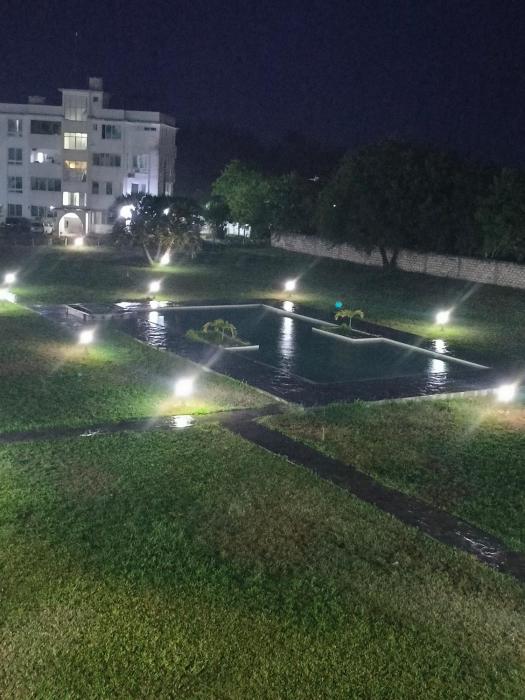 Modern Sands & Pool Studio