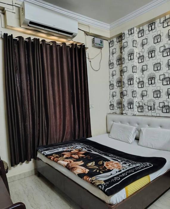 Hotel Pratap