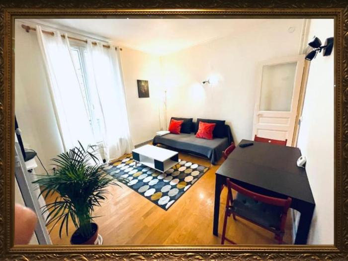 Cosy Studio in Paris Center