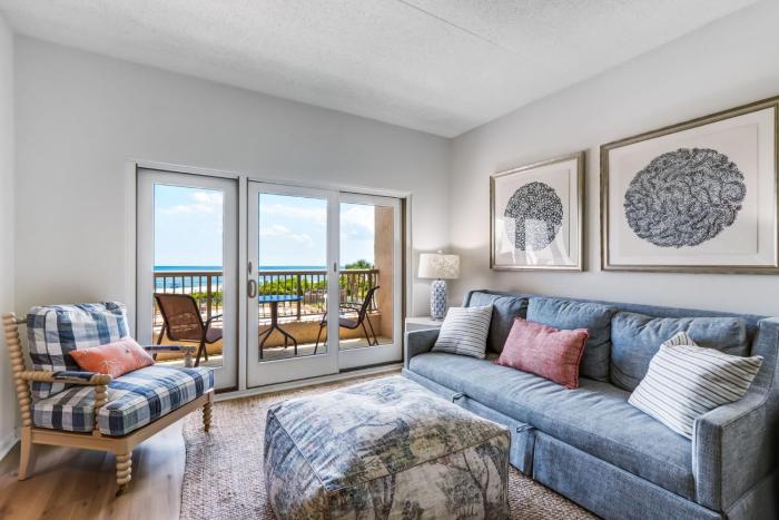 Sandcastles 286 One Bedroom Ocean Front Studio