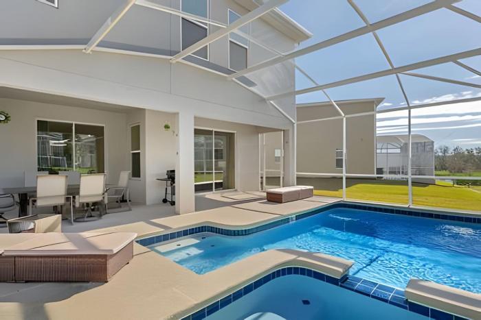 Casa 6Q Temática Disney c Piscina