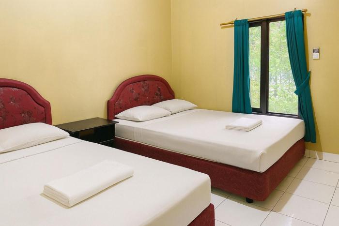 RedDoorz at Hotel Galuh Putra Pangandaran