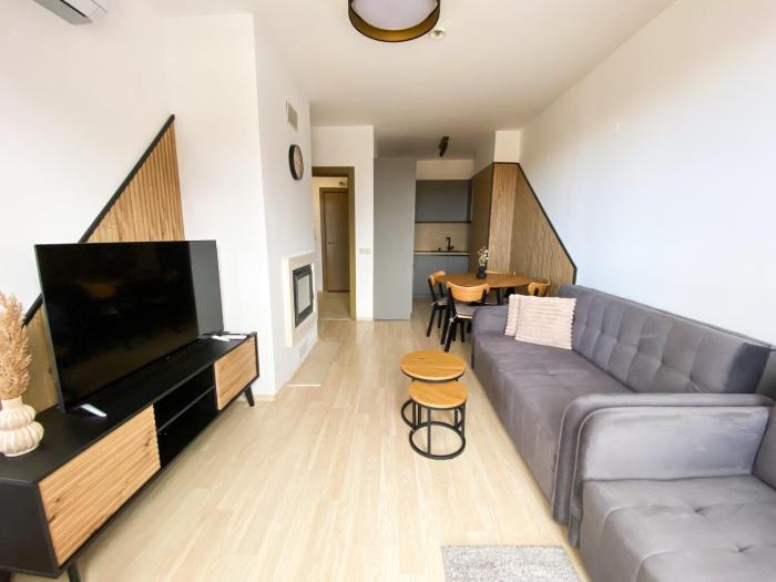 ELDORA Deluxe Private Apartment