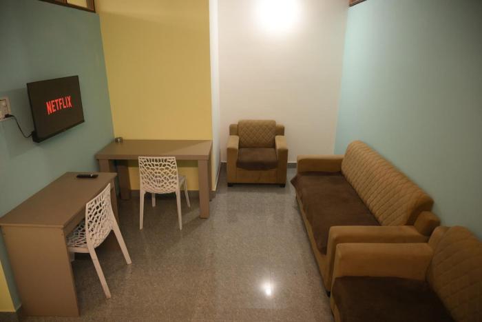 BLiSSFULL HOME Min-away frm GNRC Healthcty Hosptal