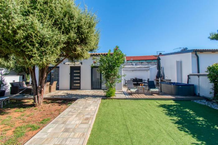 House Luisa near Fažana, Istria