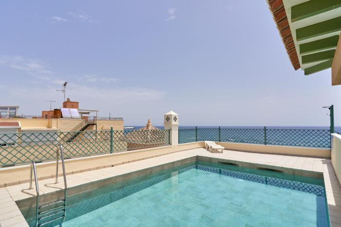 Beachfront apartment Torrox Costa
