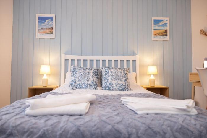 Snettisham Haven: Bright 2BD Coastal Retreat