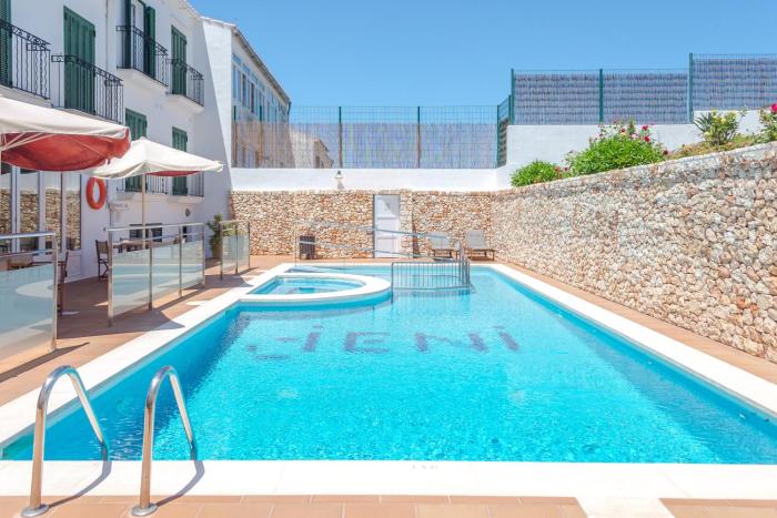 Hotel Jeni & Restaurant