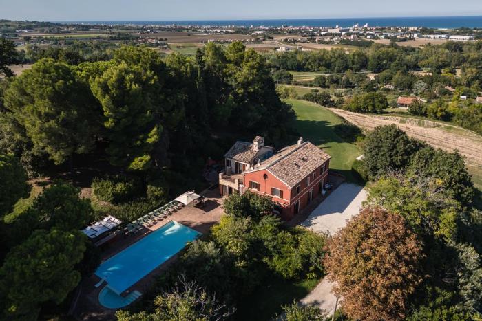 Villa Adele - Historic Dimora with pool & sea view