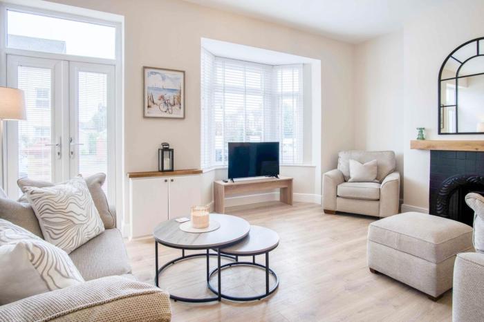 Seascape Retreat - 3 Bedroom Flat - Porthcawl