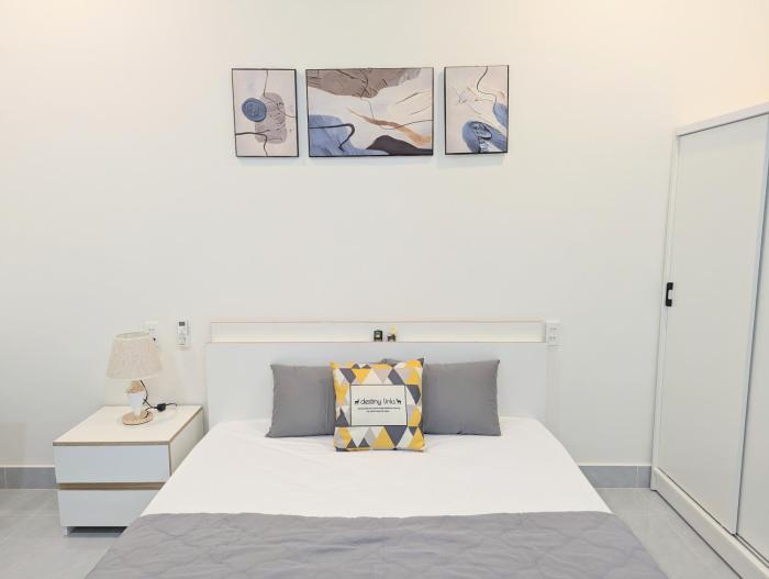 Cozy House Near Airport 1