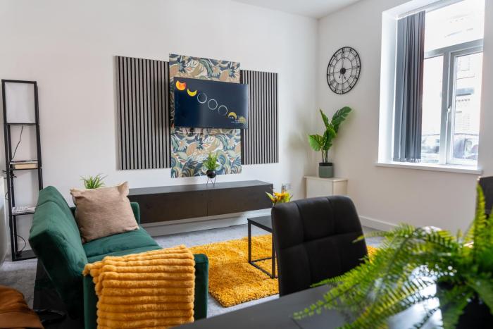 Stylish 3-Bed 15min to Manchester City Centre