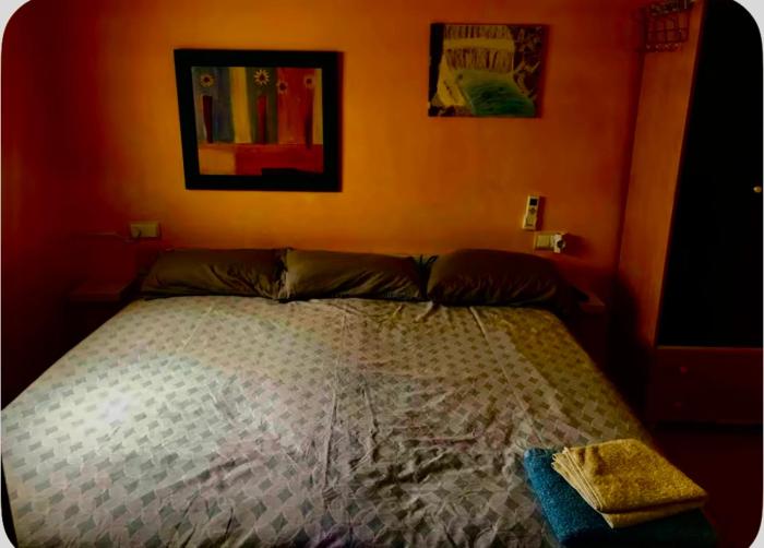 Habitacion con encanto y perritos larga temporada