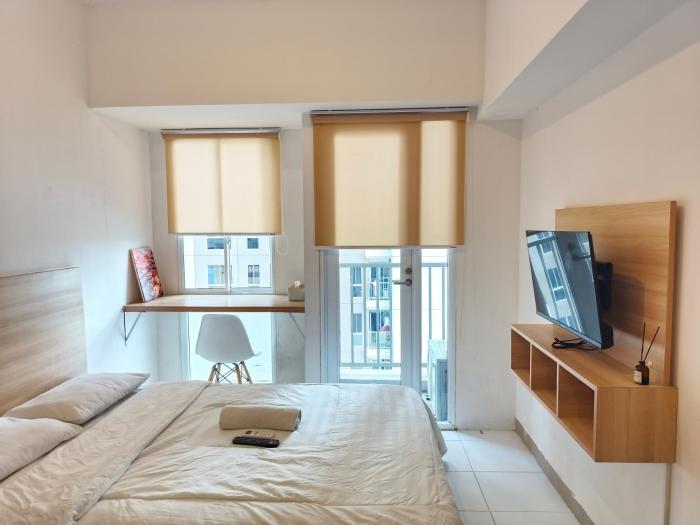 Aurora Room at Tokyo apartment PIK 2