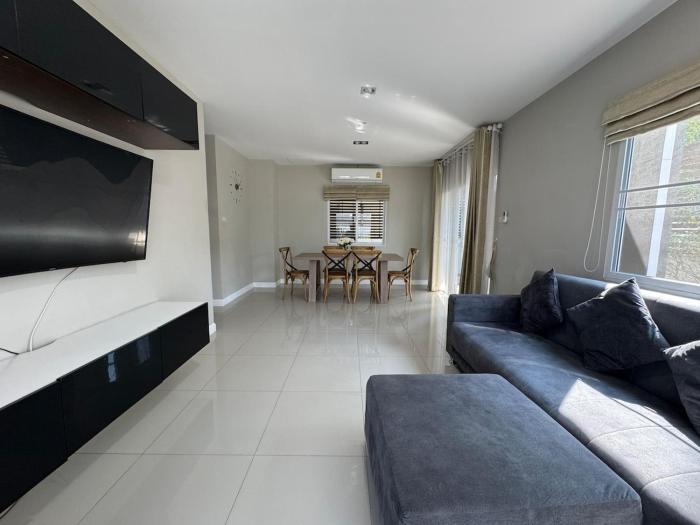 Saint Sean house RuamChoke