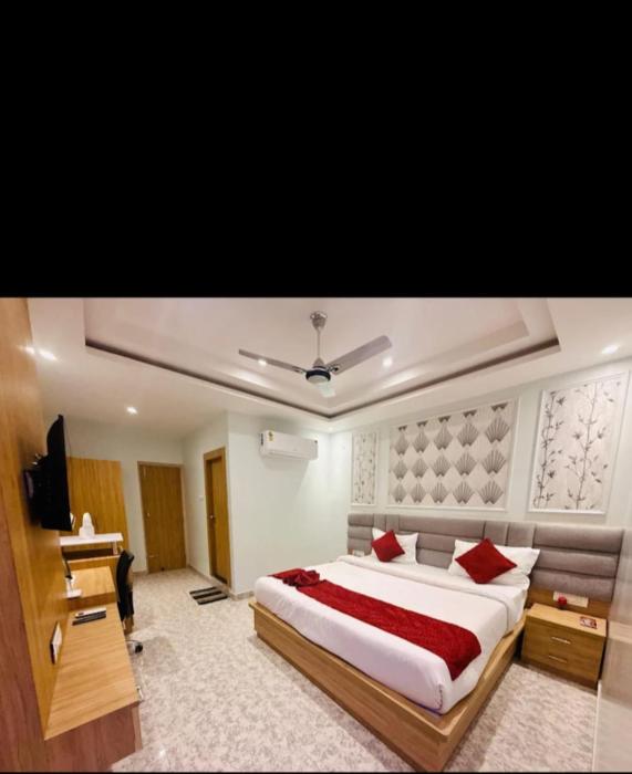 Hotel Rudra Residency