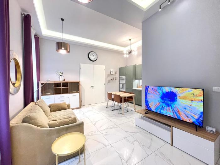 Budapest Castle and Chain-bridge Apartment