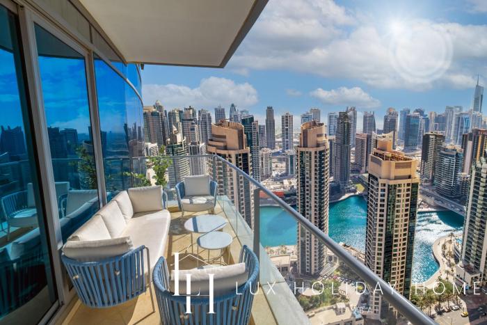 LUX The Premium Marina Sea View Suite
