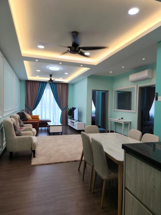 VistaNa at Vista Bangi with Highspeed WIFI, 2 Parkings, COWAY and Washing Machine