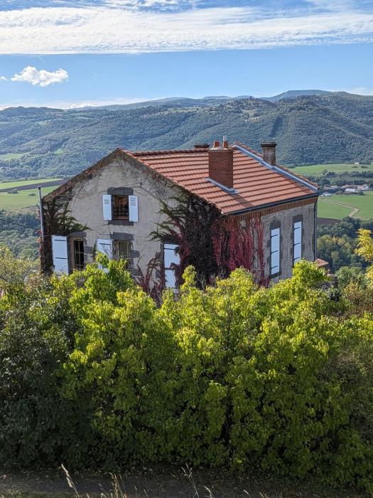 Gîte Le Pré du Péché-Ancienne école XIXème siècle