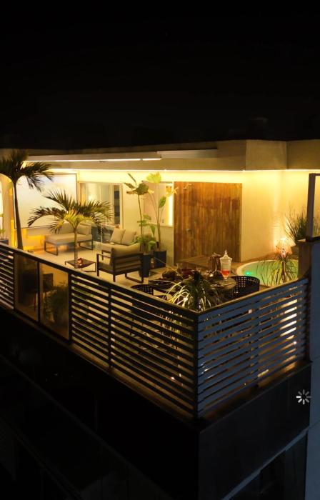 Cobertura com Piscina Aquecida ou Apartamento com Varanda