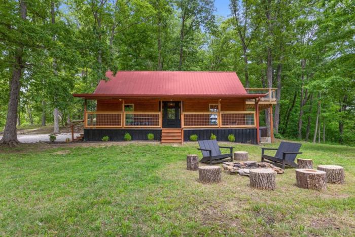 Hot Tub - Furnace Mountain Retreat - #RRG