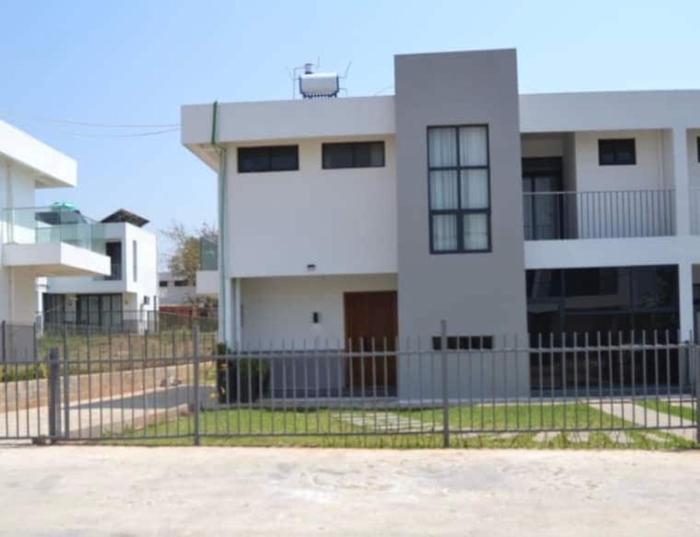 Cozy newly built townhouse