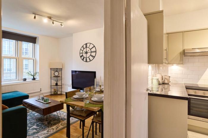 Camden & Kings Cross Family Corner Flat Sleeps 6