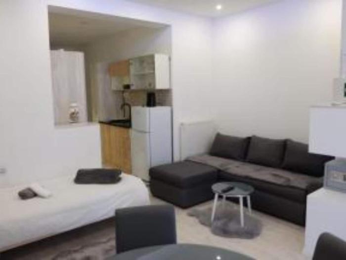 Apartments Ro Ma A2