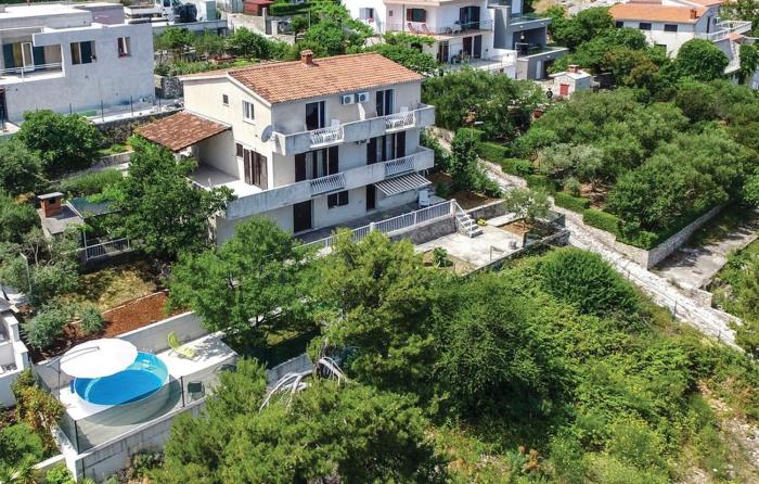 Seaside family friendly house with a swimming pool Okrug Donji, Ciovo - 14348