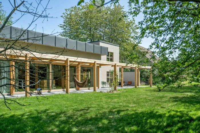 Architect-Designed Gem By The Forest Near Långsjön