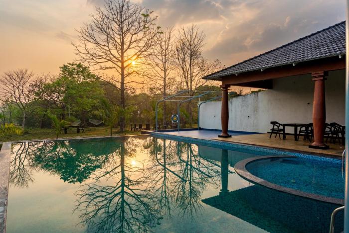 Avadale Dandeli - Heritage River Resort - Stag Groups Not Allowed